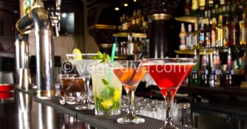 เค้กวันเกิดเก๋ ๆ แนว ๆ เค้ก3มิติช่วยคุณได้ เค้ก3มิติ Alcoholism