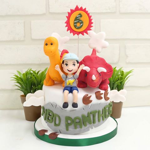 เค้กการ์ตูน ครบรอบวันเกิด เด็กน้อยด้วยสวนสัตว์ย้อนยุค