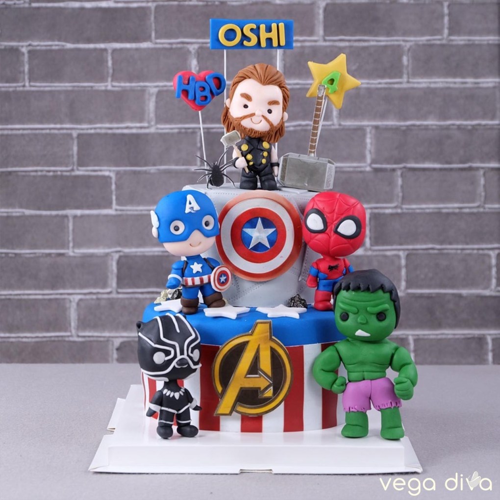 กำจัดวายร้ายไปกับเค้กซุปเปอร์ฮีโร่